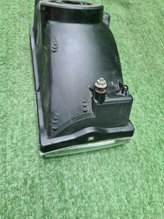 ПТФ левая Toyota Land Cruiser 200 (2007-2012)