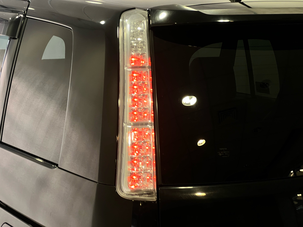 Toyota Isis, 2014 год