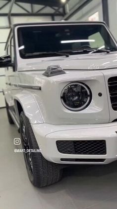 Mercedes в виниловую пленку Carbins Light Nardo Grey RG 01L