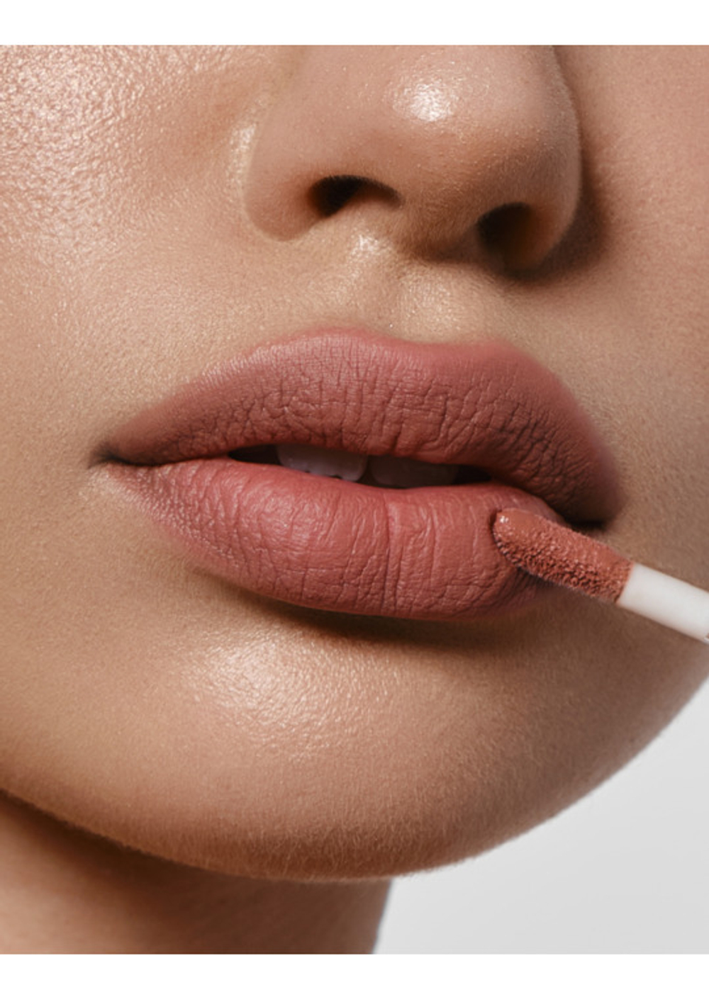 Помада жидкая матовая SHIK Soft Matte lipstick 04 Caramel