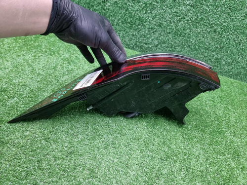 Фонарь левый внешний Geely Monjaro (2021-н.в.)