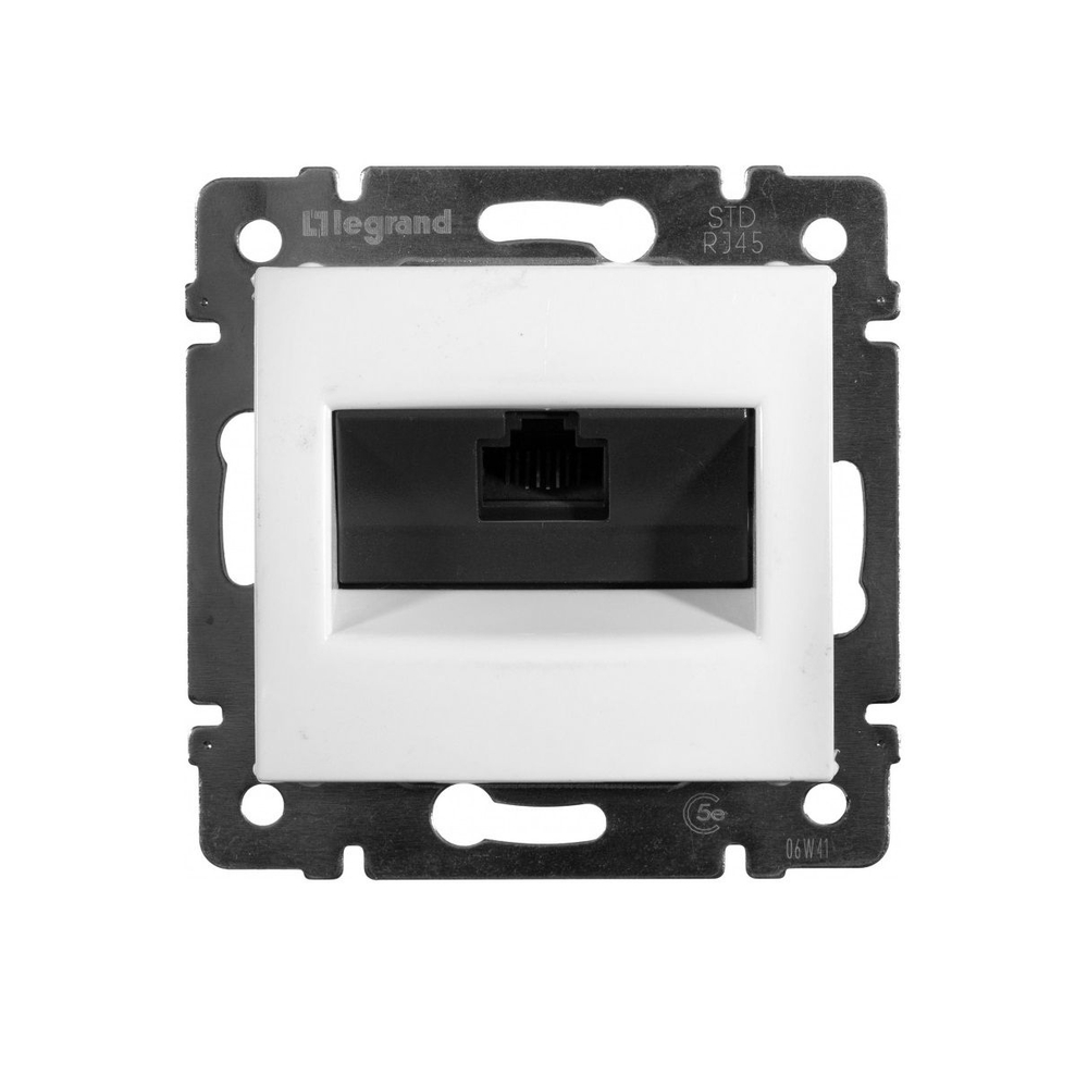 4138/4238 Розетка INT белая