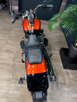 Harley-Davidson Fat Boy (Whiskey Fire/Black) 2025