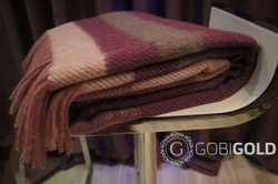 Плед из шерсти Альпаки 150x200 см. - фиолетовый (арт. AGG002)