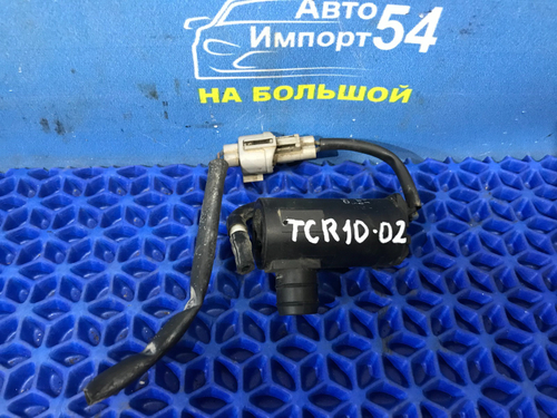 Моторчик бачка омывателя TOYOTA ESTIMA 1999