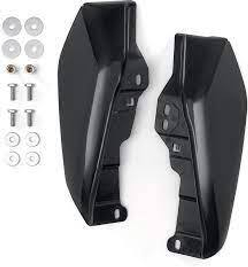 57200356 Дефлектор пластик