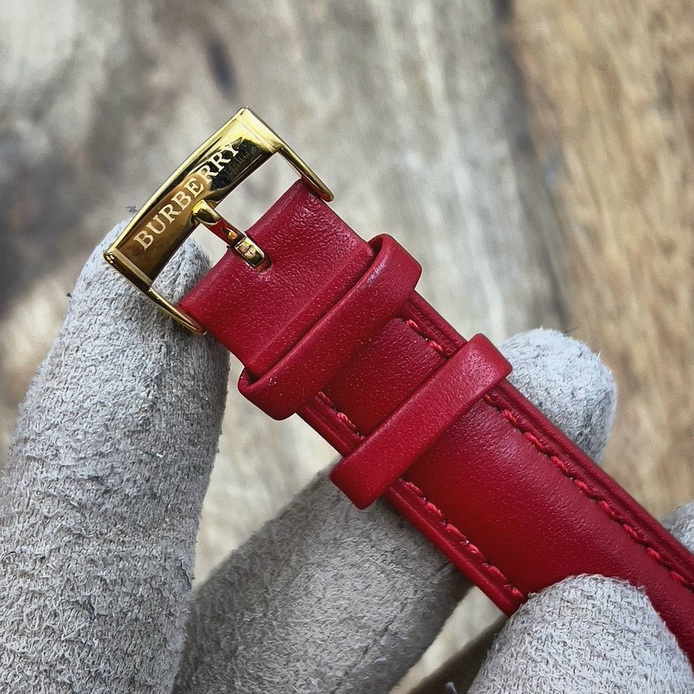 Часы Burberry