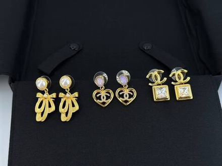 Серьги CHANEL