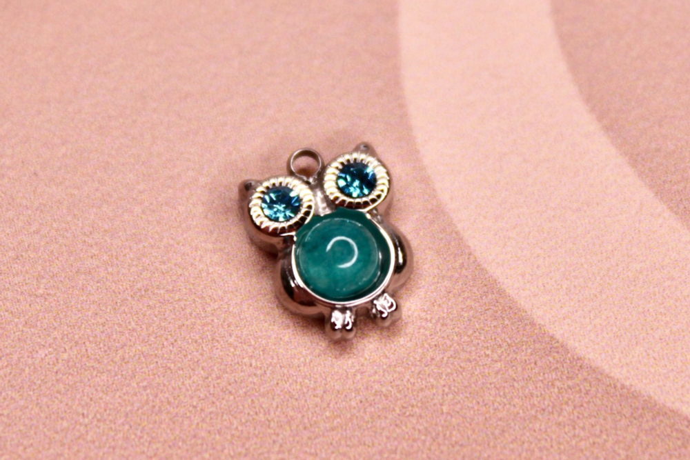 Подвеска сова синяя 9х11 мм