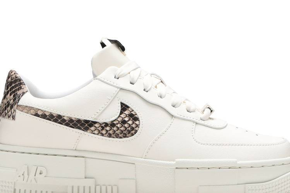 Кроссовки Nike Air Force 1 Pixel Se "Sail Snake" (Женская размерная сетка)