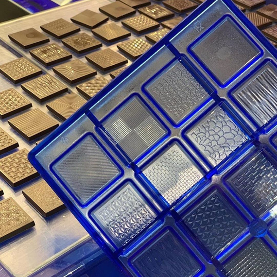 427 | Форма для шоколадных конфет (275*175 мм)