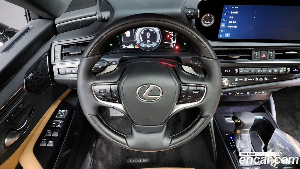 Lexus ES300h 7 Generation Executive (07.2023)