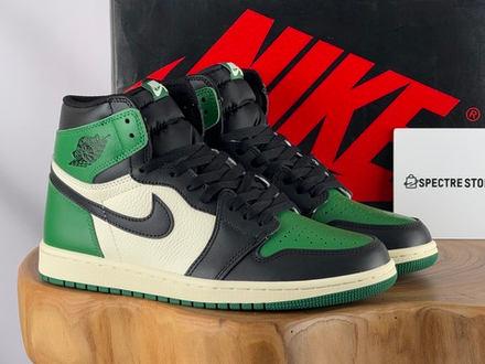 Air Jordan 1 Retro High OG Pine Green