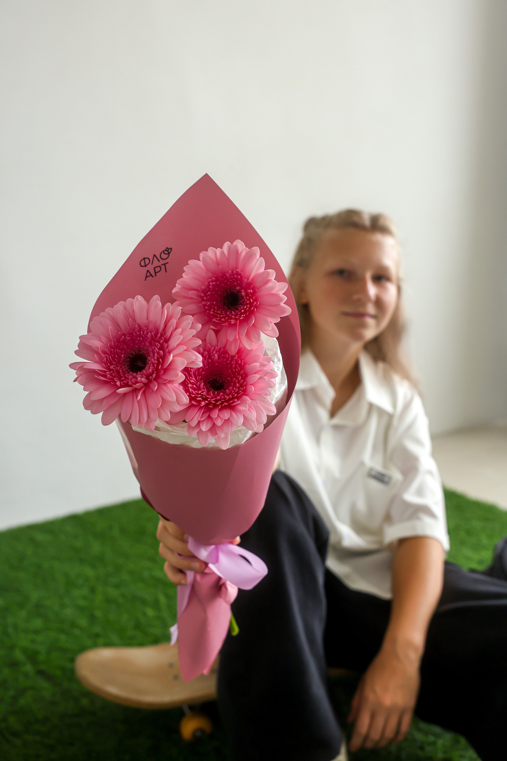 "Знак внимания" – фото товара из салона цветов FloArt, доставка по Южно-Сахалинску"