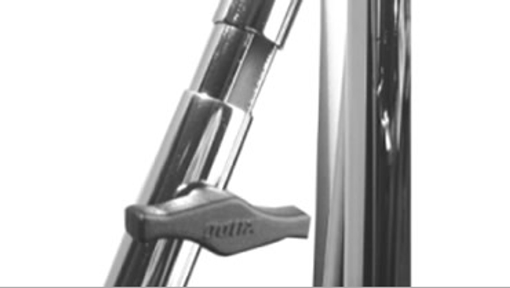 KUPO 481 2 SCT Wind-Up Followspot Stand. Стойка (91-145 см ↓50 кг) с редукторной колонной