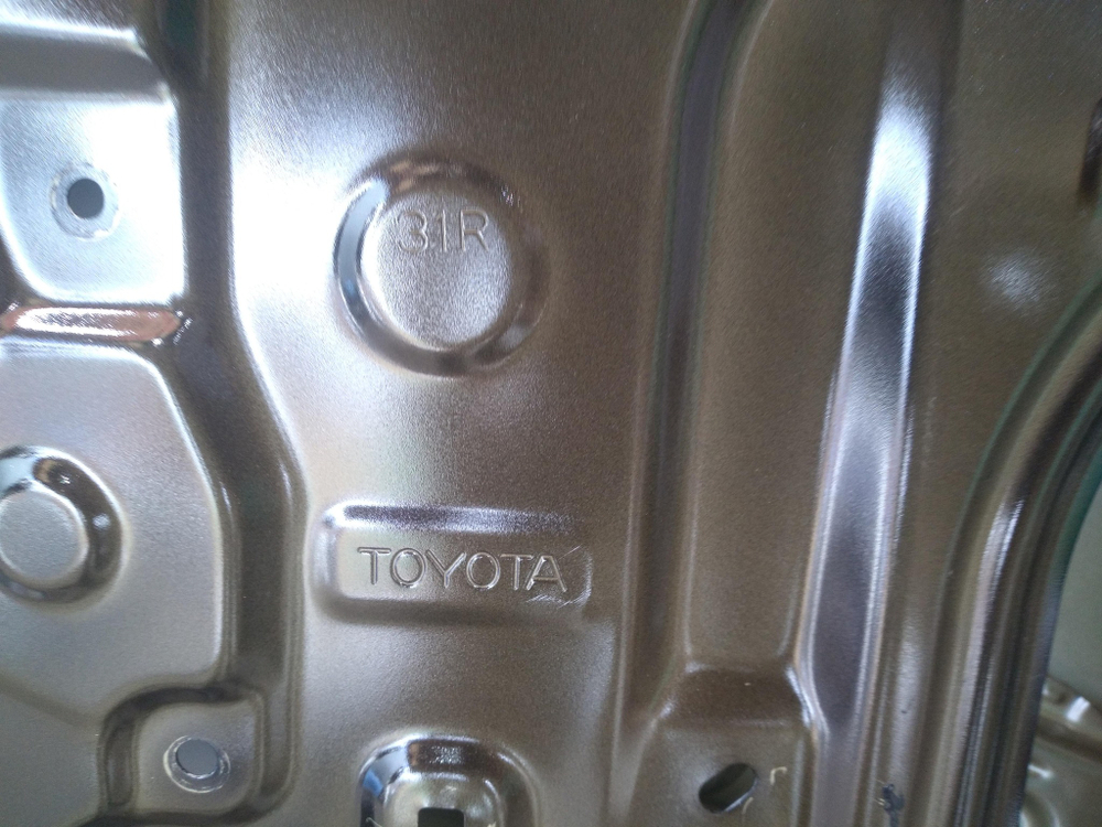 Дверь задняя правая Toyota RAV4 V (XA50) 18-нв Б/У Оригинал 670030R150