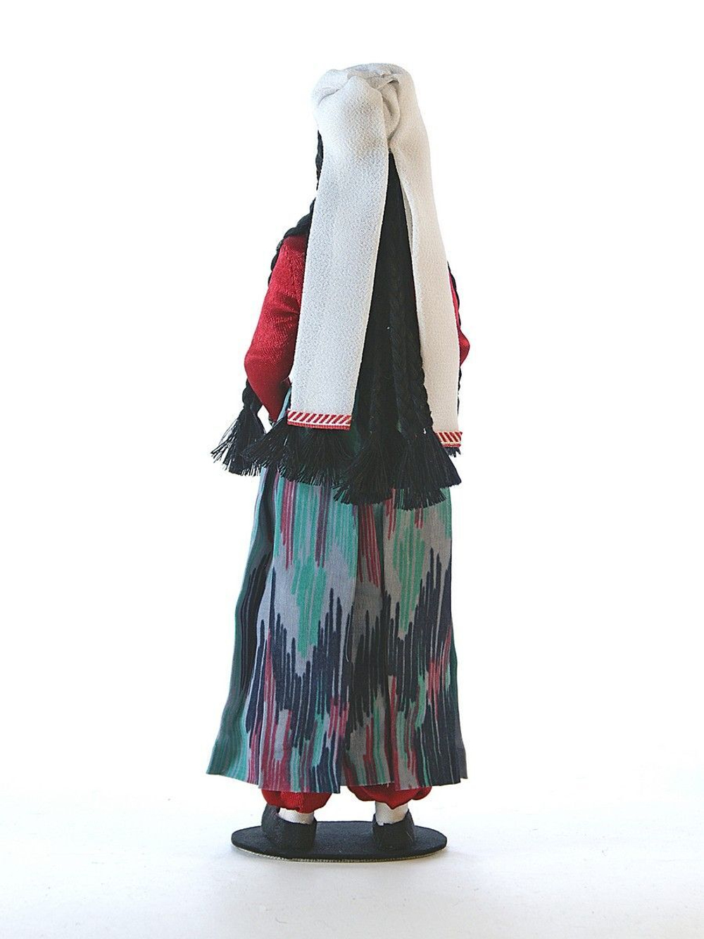 Кукла коллекционная крымская татарка