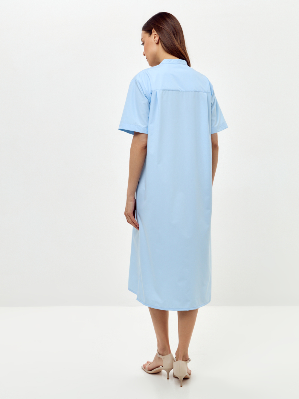Платье-рубашка прямого силуэта