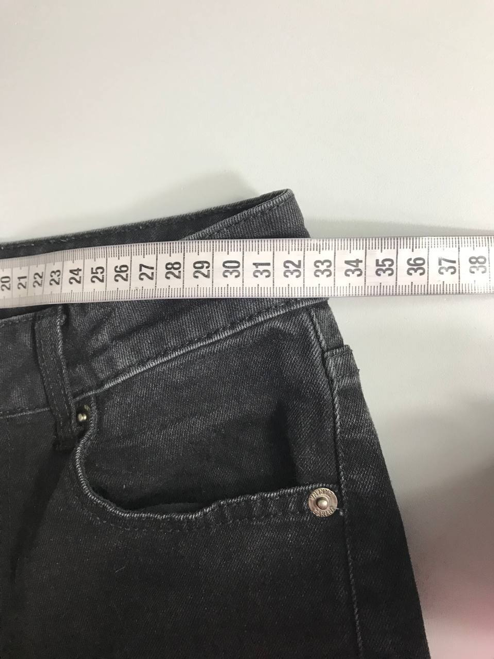 Джинсы скинни ZARINA в модном оттенке 42 размер