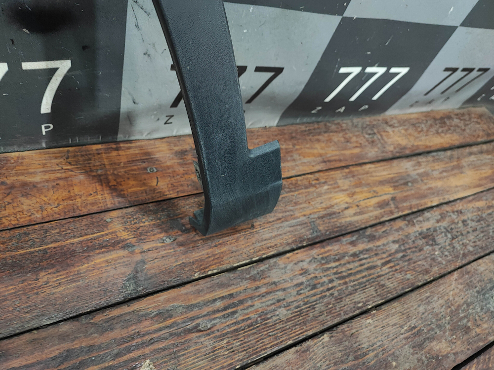 Накладка крыла переднего левого Omoda C5 22-нв Б/У Оригинал 609001176AA