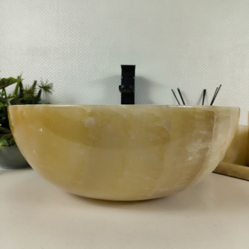 Раковина из оникса Bowl Yellow BO-64542 45*45*17 0199