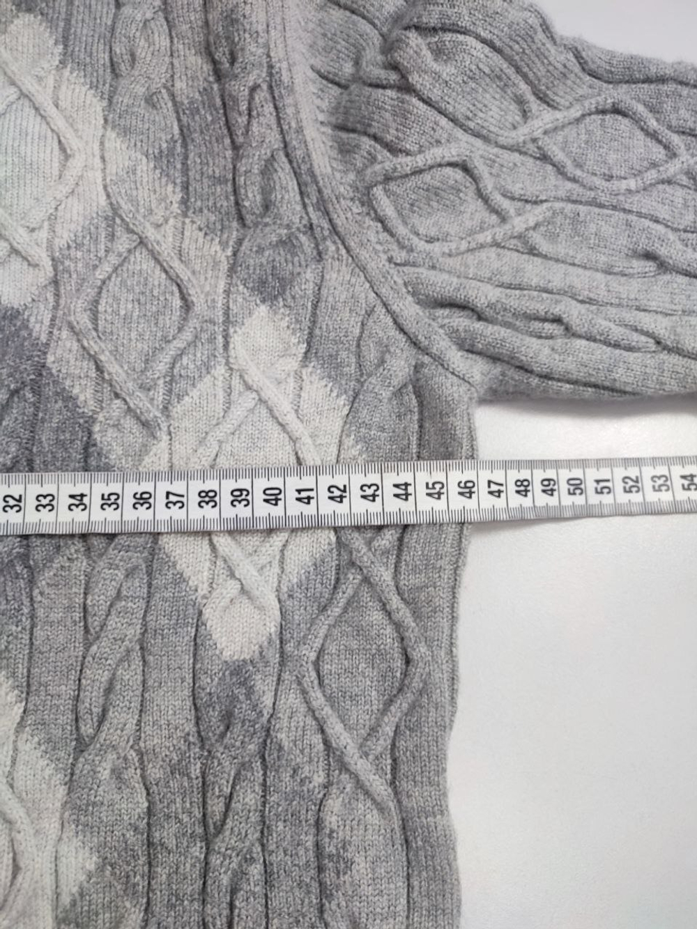 Джемпер Dalmine шерстяной светлый на 12-14 лет