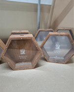 Копилка для винных пробок деревянная, шестигранная, с покраской, акрил с двух сторон