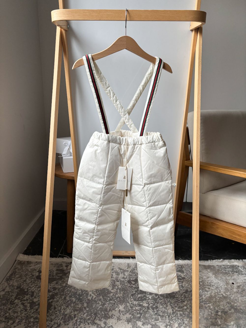 Новые пуховые брюки Gucci, 92