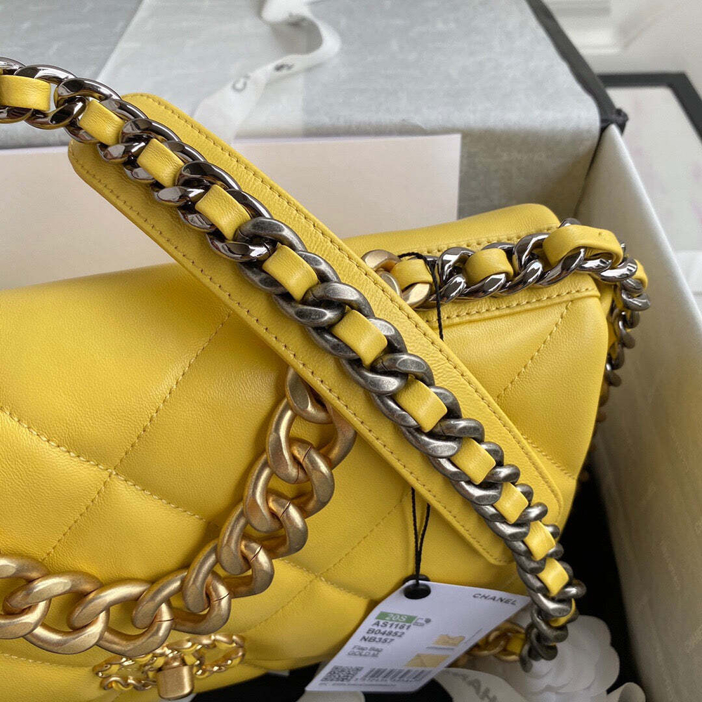 Chanel 19 Large 30 cm