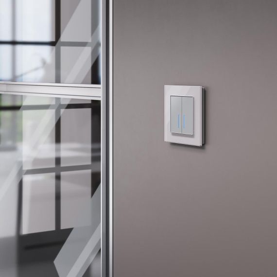 Сенсорный выключатель двухклавишный с функцией Wi-Fi Werkel серебряный W4520606 4690389171246