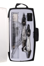 Готовальня 10предм. в пенале: циркуль+грифели, циркуль под каранд.+карандаш,ластик, точилка,4линейки