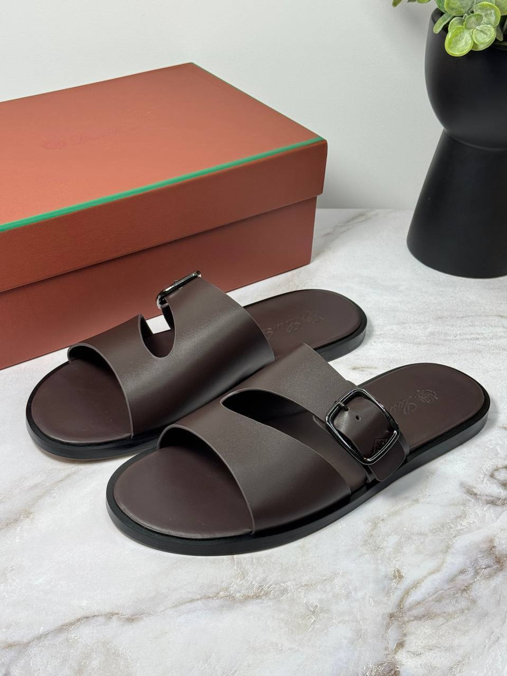Шлепанцы Loro Piana