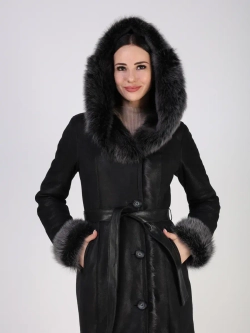 Дубленка зимняя натуральная с капюшоном длинная и теплая