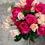 Романтический микс — букет пионовидных ароматных роз