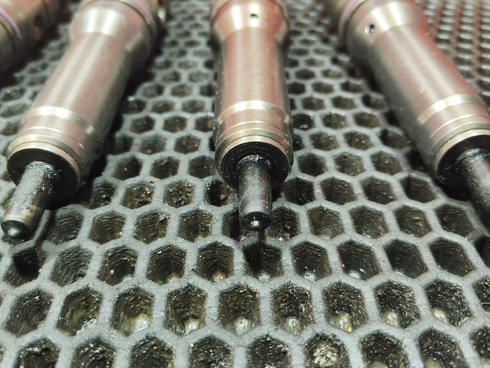 Комплект форсунок топливных 2020г