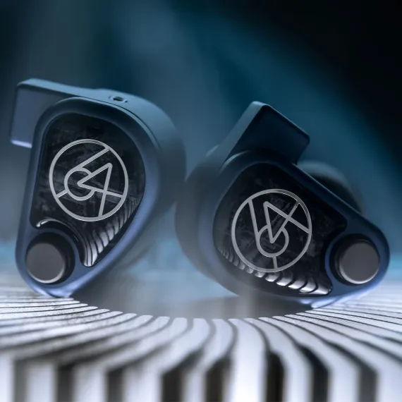 64 Audio U4s
