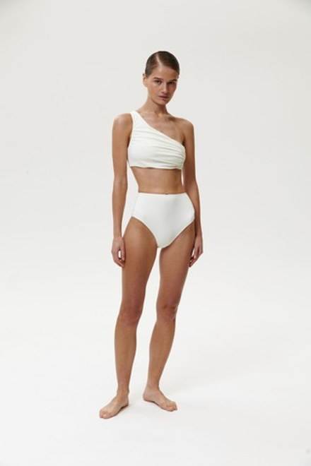 ЛИФ-ТОП НА ОДНО ПЛЕЧО С ДРАПИРОВКОЙ