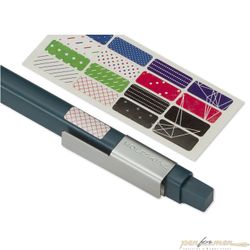 Шариковая ручка Moleskine Classic Click 1мм темно-синяя (EW51CB1110)