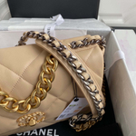 Chanel 19 Large 30 cm