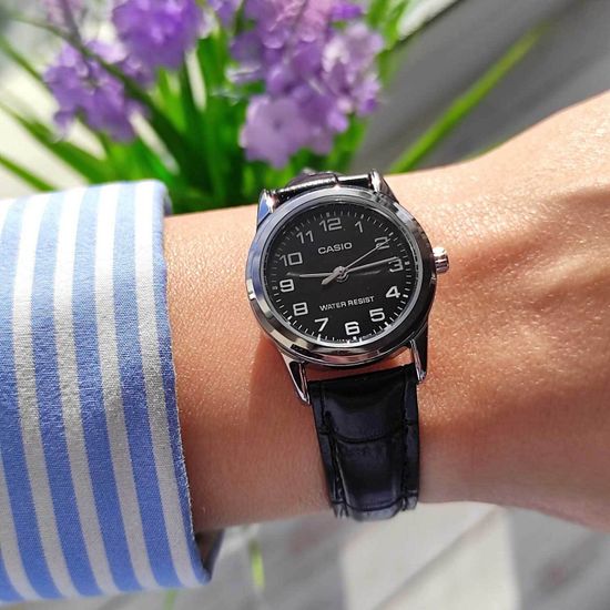 Наручные часы Casio LTP-V001L-1B