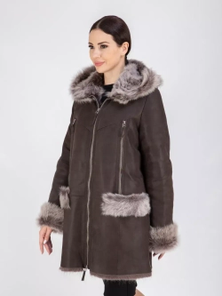 Дубленка натуральная с капюшоном зимняя