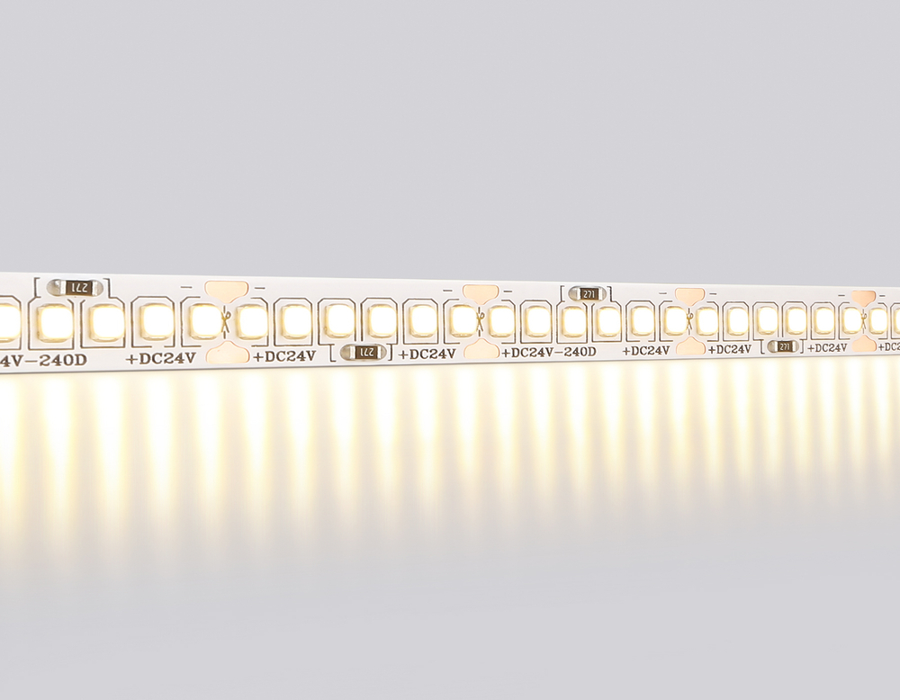 Светодиодная лента GS3501 2835 240Led /22W m/ 24V IP20 3000K/ 5000*10*1.2mm/ кратность резки 25mm (2 конт.)