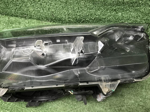 Фара правая Toyota RAV4 4 CA40 (2015-2019) LED