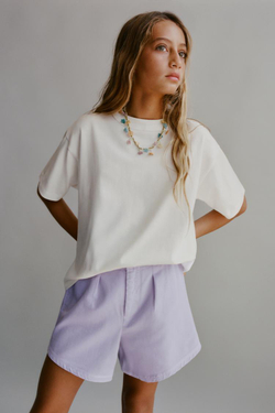 ZARA ДЖИНСОВЫЕ ШОРТЫ С ЗАЩИПАМИ, ФИОЛЕТОВЫЙ