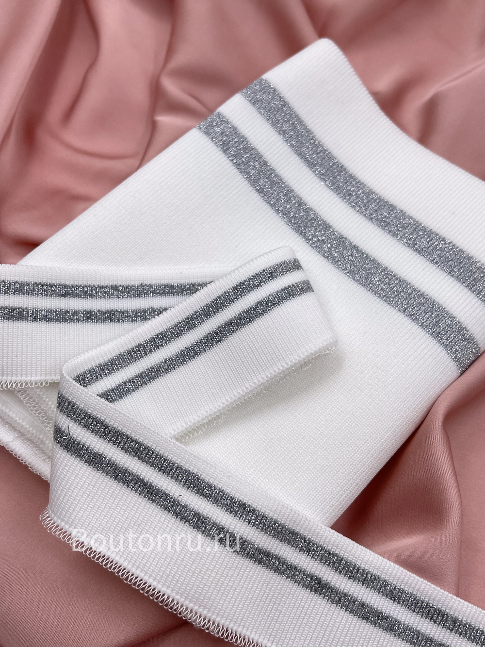 Подвяз трикотажный белый с серебряными полосками 0,8 м, ширина 3,5 см