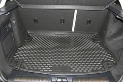 Коврик в багажник для LAND ROVER Range Rover Evoque, 2011- внедорожник (полиуретан) арт.NLC.28.13.B13