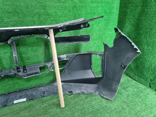 Бампер передний BMW 7er G70 (2022-н.в.) M-paket