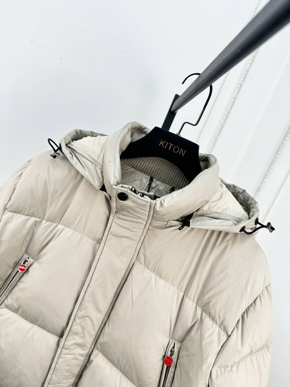 Пуховик Kiton