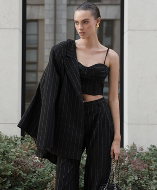 ПРЯМОЙ ЖАКЕТ В ПОЛОСКУ