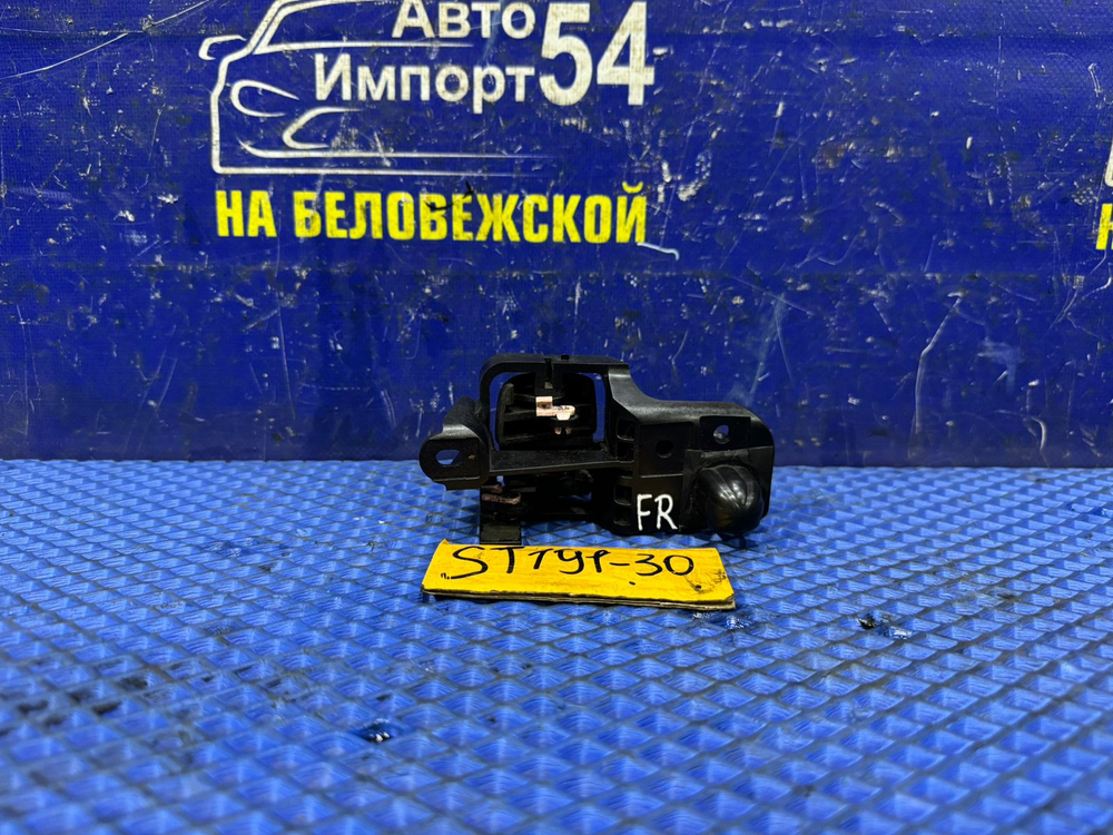 Ручка двери передней правой салонная TOYOTA CORONA 1993